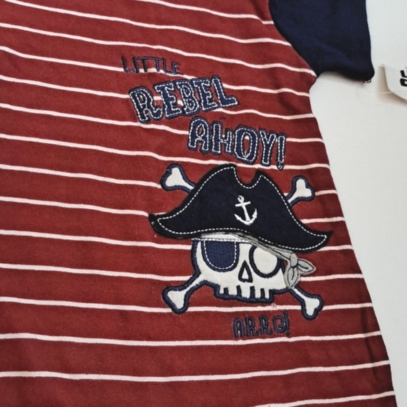 Pirate one piece outfit 0/3 months - Picture 2 of 4